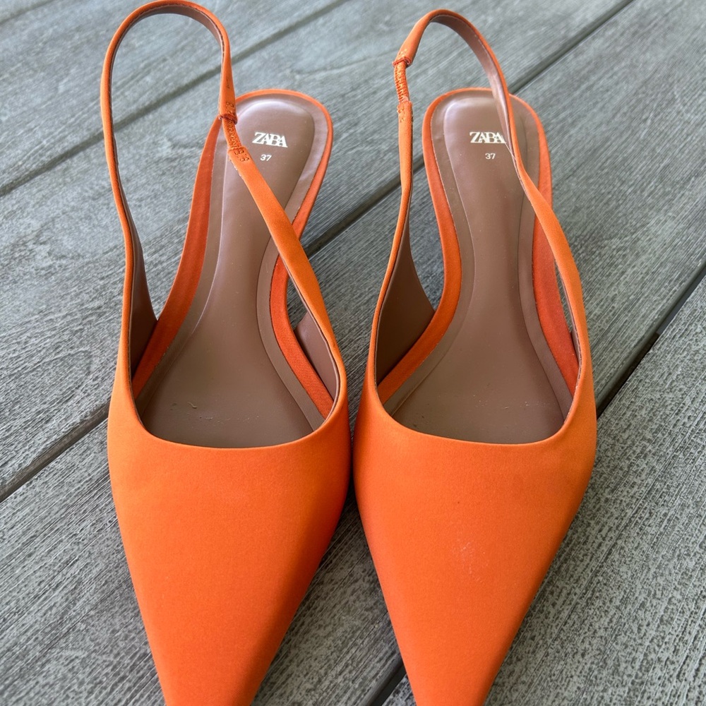 Zara Women's Vibrant Orange Slingback Heels